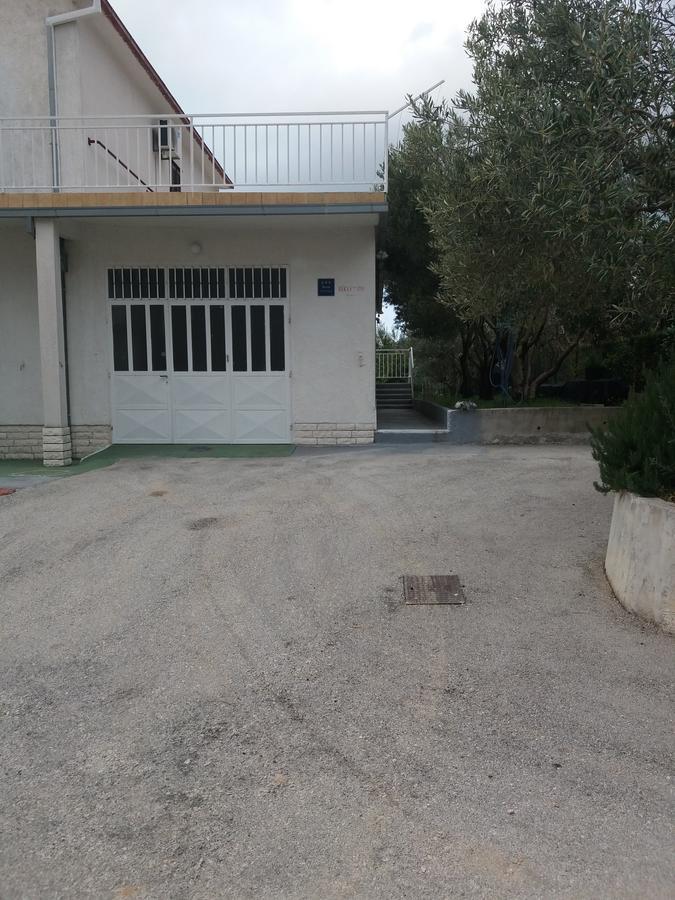 Apartment Meri Trogir Exterior foto